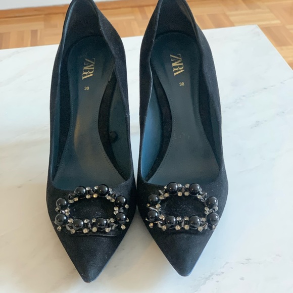 Zara shoes for sale. - Picture 2 of 6